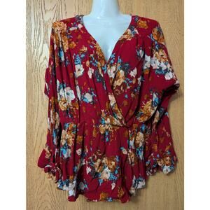 Entro Size Medium Women's Red Floral Top